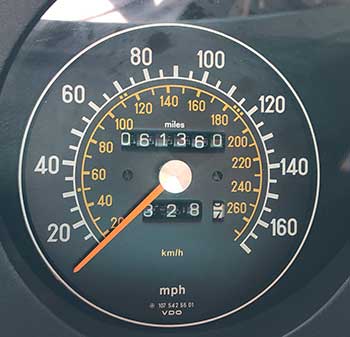 1981-Mercedes-500SLC-Homologation-C107-Coupe-For-Sale-Mercedes-Market-Odometer